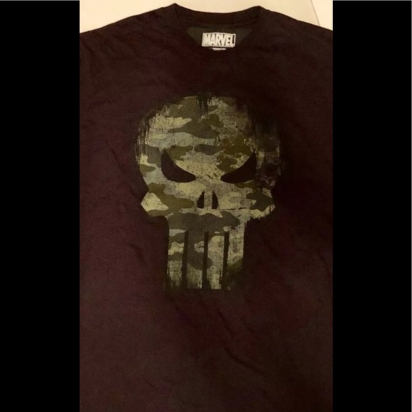 Marvel Other - Marvel Skater 💀 Skull The Punisher Tee Camo/Blk L